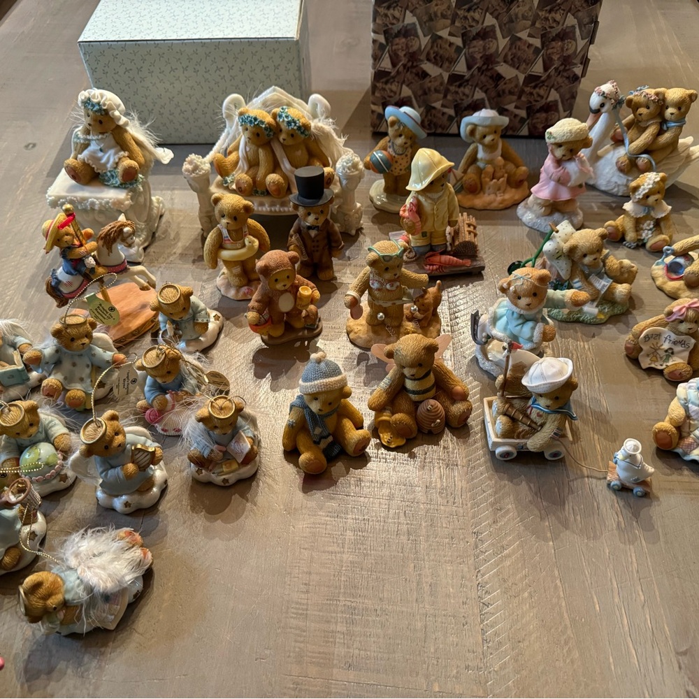 Cherish Teddies Collection